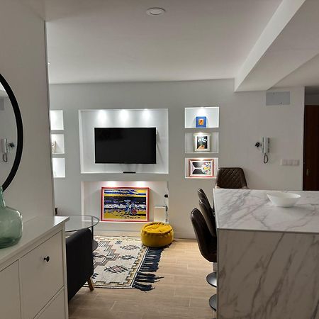 סנטיאגו דה קומפוסטלה Entire Apartament 1 Minute From The Historical Center מראה חיצוני תמונה
