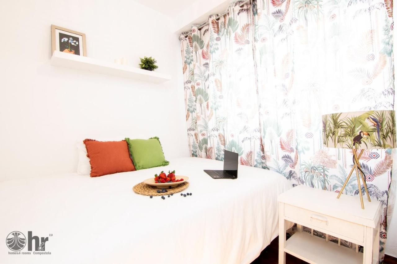 סנטיאגו דה קומפוסטלה Entire Apartament 1 Minute From The Historical Center מראה חיצוני תמונה